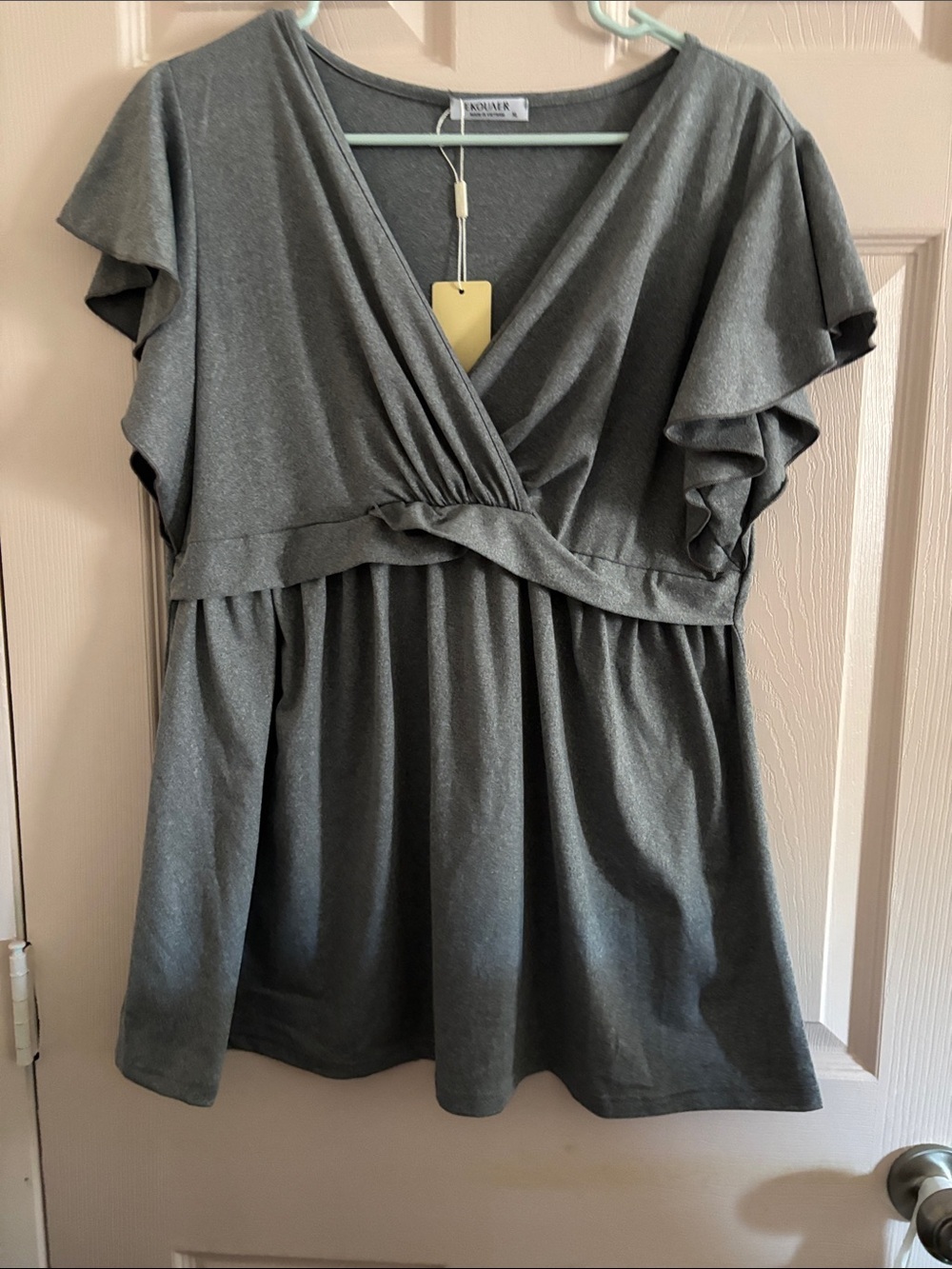 RΓΆchel & Co. Charcoal Gray Surplice Flutter-Sleeve Tunic